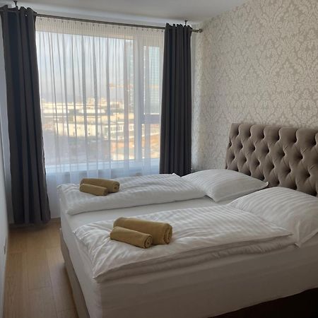 Sag Panorama City Apartment 3 Rooms Free Parking Free Wifi 布拉迪斯拉发 外观 照片