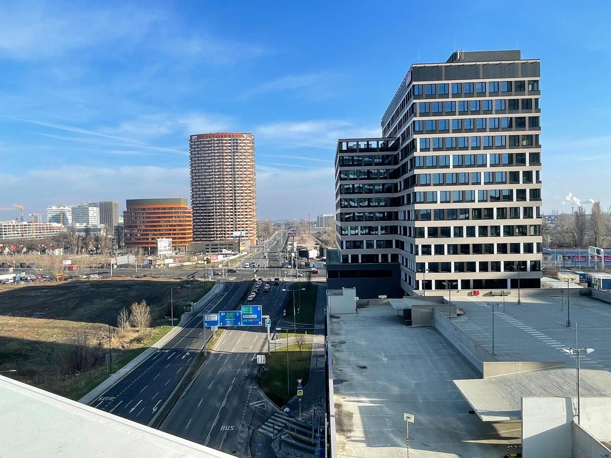 Sag Panorama City Apartment 3 Rooms Free Parking Free Wifi 布拉迪斯拉发 外观 照片