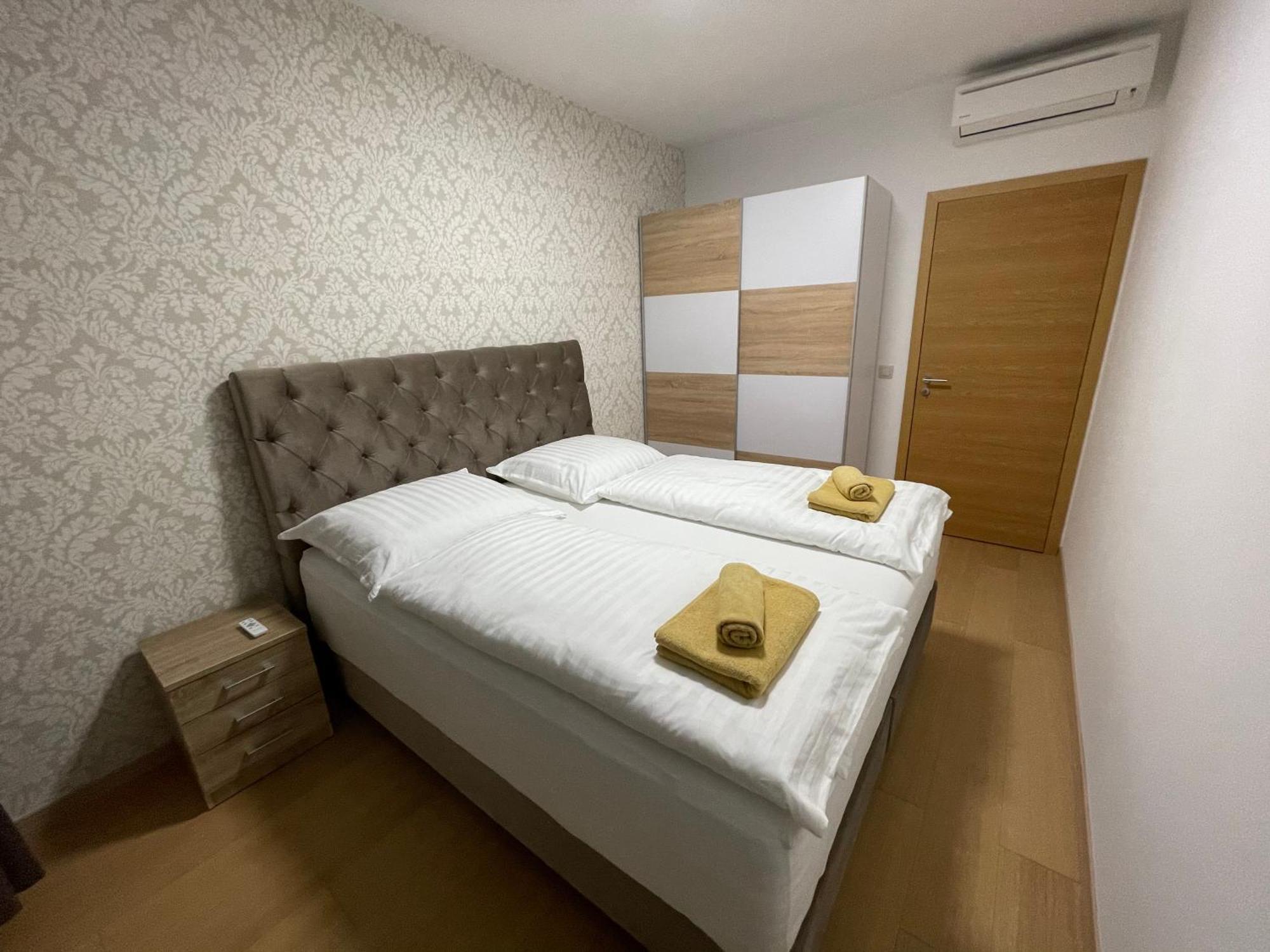 Sag Panorama City Apartment 3 Rooms Free Parking Free Wifi 布拉迪斯拉发 外观 照片