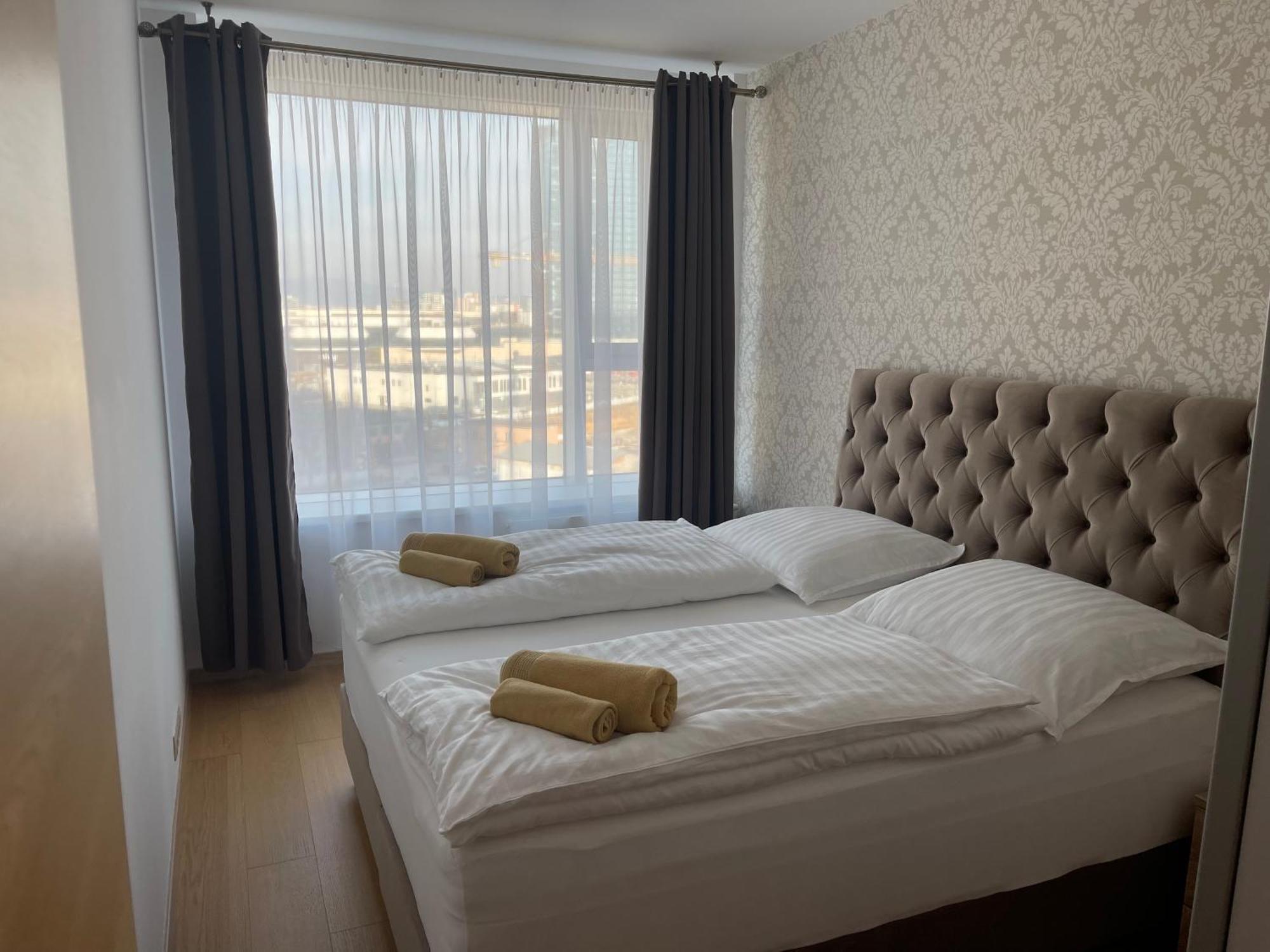 Sag Panorama City Apartment 3 Rooms Free Parking Free Wifi 布拉迪斯拉发 外观 照片